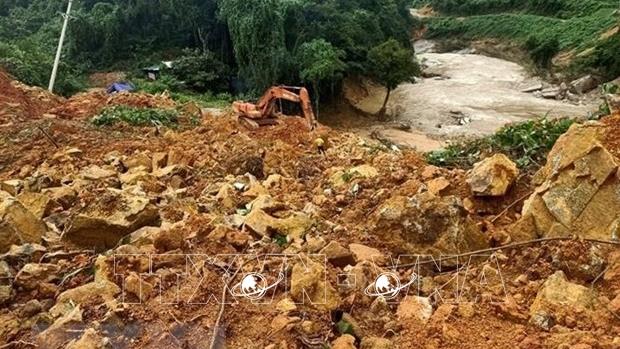 Sạt lở tại Thủy điện Rào Trăng 3, Thừa Thiên Huế, 30 người tử vong và mất tích, bao gồm công nhân, thành viên của Đoàn công tác đến hiện trường kiểm tra (12/10/2020)