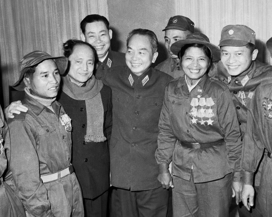 Võ Nguyên Giáp (1911 - 2013)
