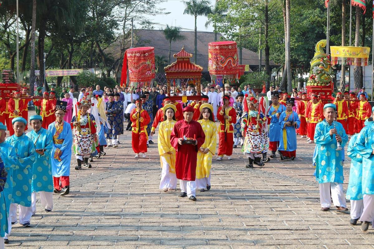 Lễ Tết Nguyên Đán: Ý Nghĩa, Lịch Sử và Những Lễ Hội Đặc Sắc