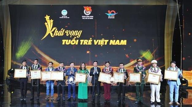 Thanh niên Việt Nam - vững vàng tiếp bước