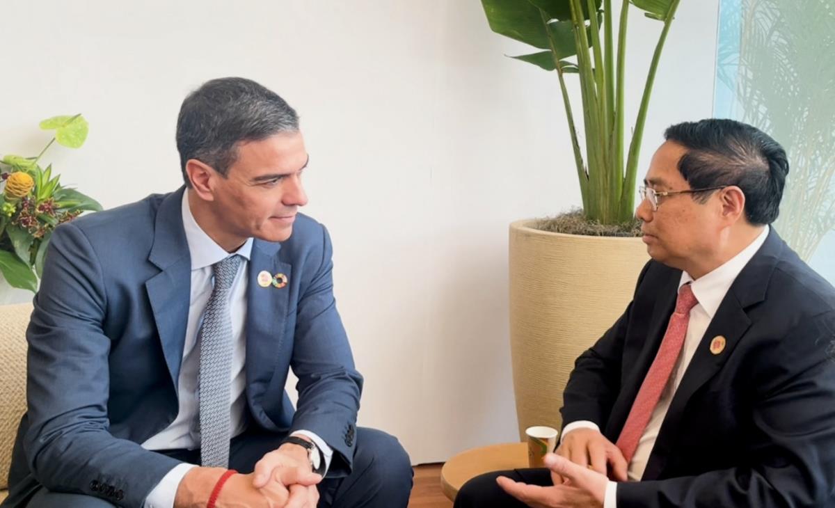 Thủ tướng Phạm Minh Chính gặp Thủ tướng Tây Ban Nha Pedro Sanchez nhân dịp  tham dự Hội nghị thượng đỉnh G20 tại Brazil (19/11/2024)