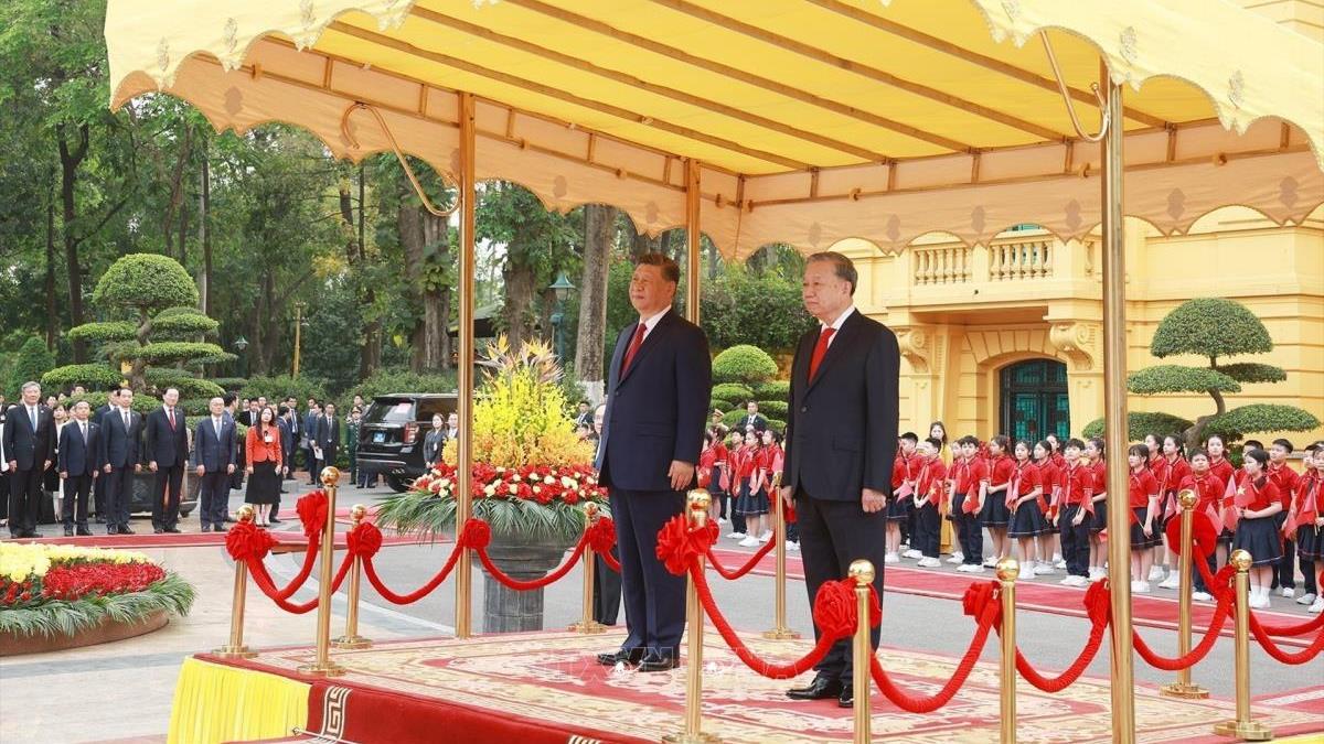 Các bài viết xung quanh chuyến thăm cấp Nhà nước của Tổng Bí thư, Chủ tịch nước Trung Quốc Tập Cận Bình tới Việt Nam (14-15/4/2025)