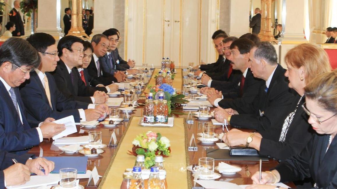 Chủ tịch nước Trương Tấn Sang thăm cấp Nhà nước Hungary (15-17/9/2013)