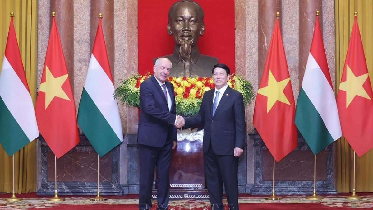 Tổng thống Hungary Sulyok Tamas thăm chính thức Việt Nam (27 - 29/5/2025)