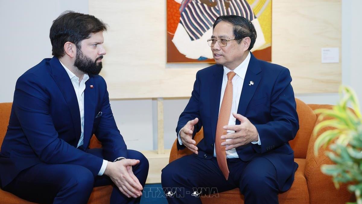 Thủ tướng Phạm Minh Chính gặp Tổng thống Chile Gabriel Boric Font nhân dịp dự Hội nghị BRICS tại Brazil (7/7/2025)