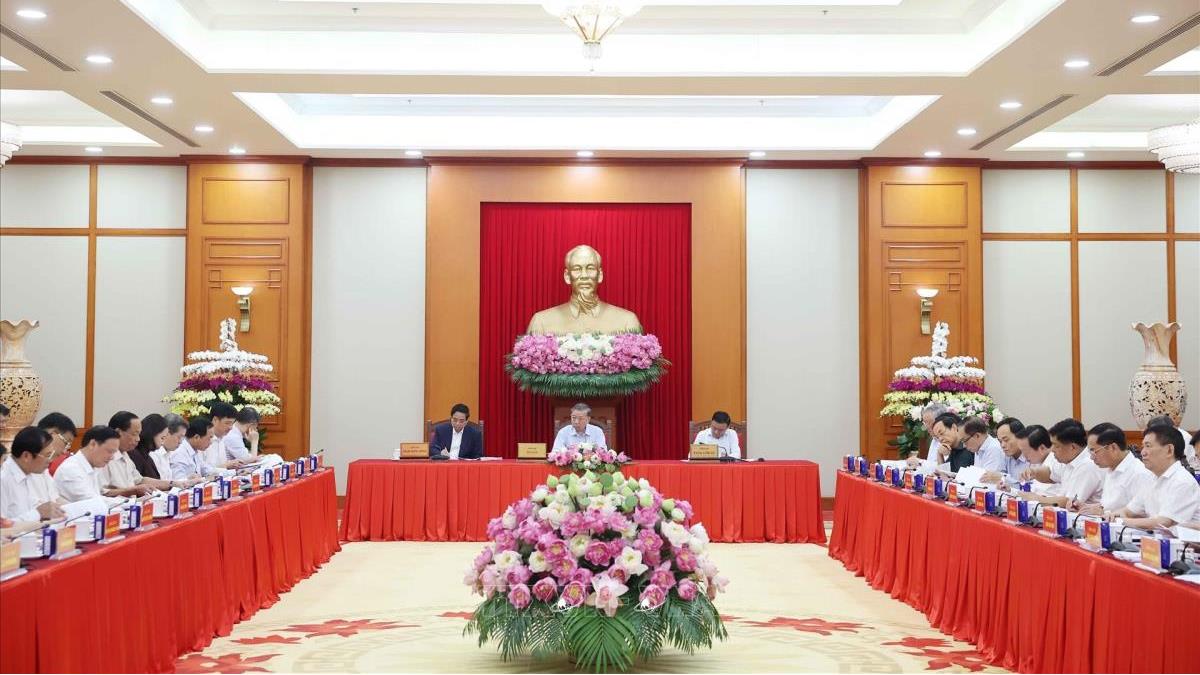 Tổng Bí thư Tô Lâm: Tiếp tục chủ động rà soát, hoàn thiện dự thảo các văn kiện Đại hội XIV của Đảng