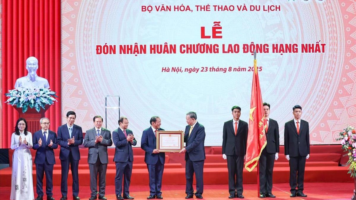 Tổng Bí thư Tô Lâm dự Lễ kỷ niệm 80 năm Ngày truyền thống ngành Văn hóa