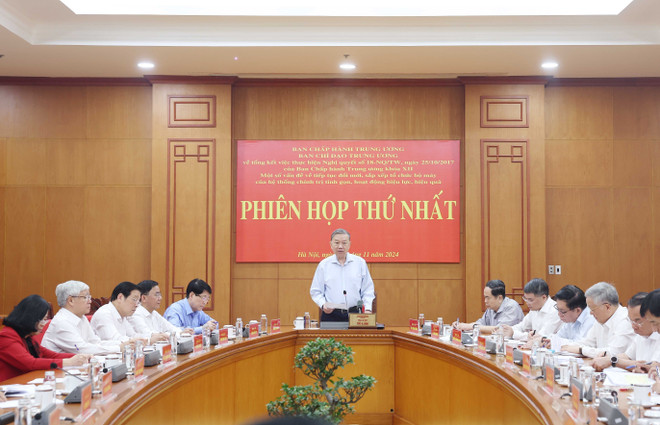 Ban Chỉ đạo Trung ương về tiếp tục đổi mới, sắp xếp tổ chức bộ máy của hệ thống chính trị tinh gọn, hoạt động hiệu lực, hiệu quả