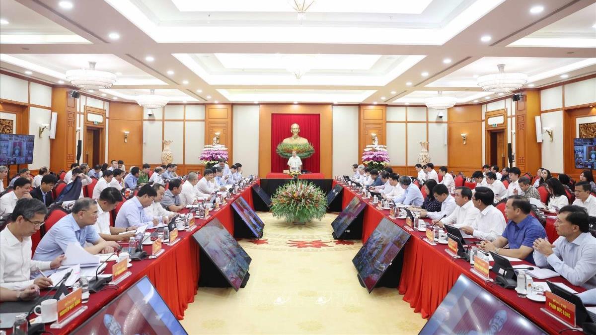 Tổng Bí thư Tô Lâm chủ trì họp Thường trực Ban Chỉ đạo Trung ương về phát triển khoa học, công nghệ, đổi mới sáng tạo và chuyển đổi số