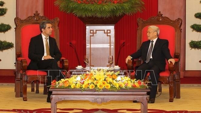 Tổng thống Bulgaria Rosen Plevneliev thăm chính thức Việt Nam (27-31/10/2013)