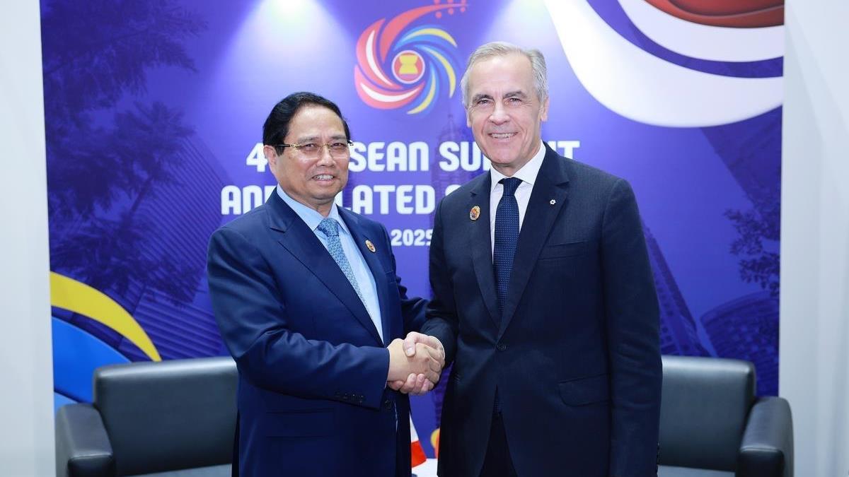 Thủ tướng Phạm Minh Chính gặp Thủ tướng Canada Mark Carney nhân Hội nghị Cấp cao ASEAN lần thứ 47 tại Malaysia (26/10/2025)
