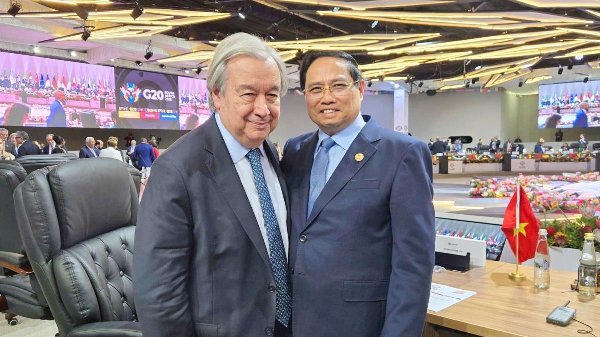 Thủ tướng Phạm Minh Chính gặp Tổng Thư ký LHQ Antonio Guterres nhân dự Hội nghị Thượng đỉnh G20 tại Nam Phi (22/11/2025)