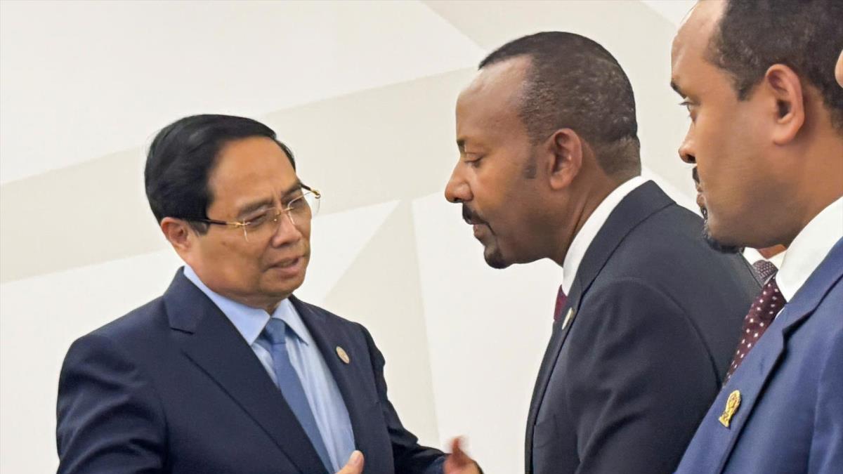 Thủ tướng Phạm Minh Chính gặp Thủ tướng Ethiopia Abiy Ahmed nhân dự Hội nghị Thượng đỉnh G20 tại Nam Phi (22/11/2025)