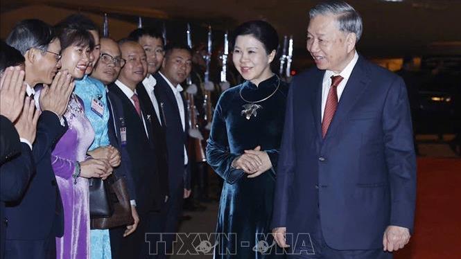 Tổng Bí thư Tô Lâm và Phu nhân kết thúc tốt đẹp chuyến thăm cấp Nhà nước tới Lào        