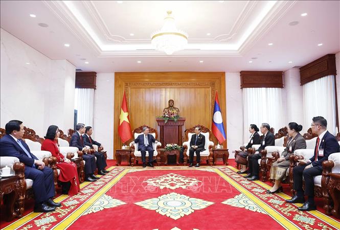 Tổng Bí thư Tô Lâm thăm các nguyên lãnh đạo Lào        
