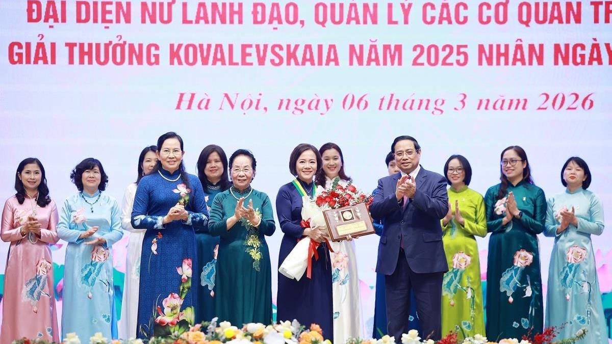 Trần Thị Việt Nga