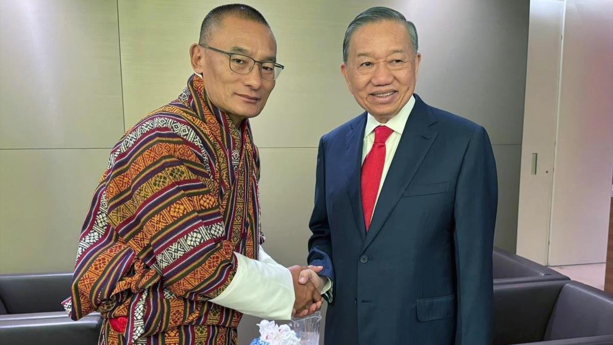 Tổng Bí thư, Chủ tịch nước Tô Lâm gặp Thủ tướng Chính phủ Hoàng gia Bhutan nhân dịp dự Phiên thảo luận Cấp cao ĐHĐ Liên hợp quốc khóa 81 tại Hoa Kỳ (22/9/2026)