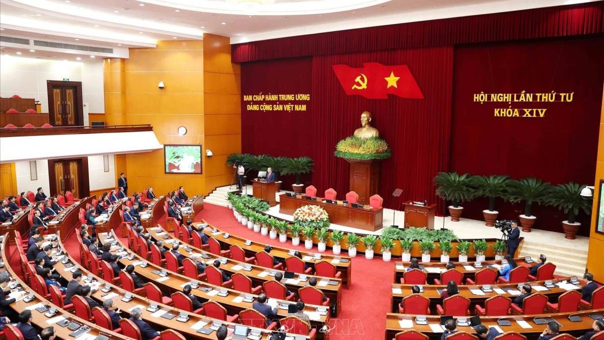 Thông báo Hội nghị lần thứ tư Ban Chấp hành Trung ương Đảng khóa XIV