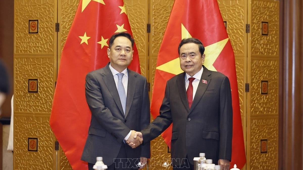            Chủ tịch Quốc hội Trần Thanh Mẫn tiếp các nhân sĩ hữu nghị Trung Quốc