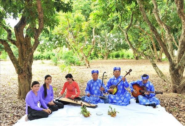 Đờn ca tài tử Nam Bộ (UNESCO ghi danh năm 2013)