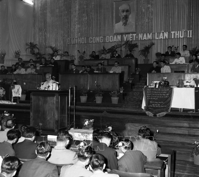 Đại hội Công đoàn Việt Nam lần thứ II (1961-1974)