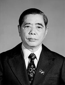 Đ/c Nguyễn Văn Linh - Chủ tịch Tổng Công đoàn Việt Nam khóa IV (5/1978 - 8/1980)