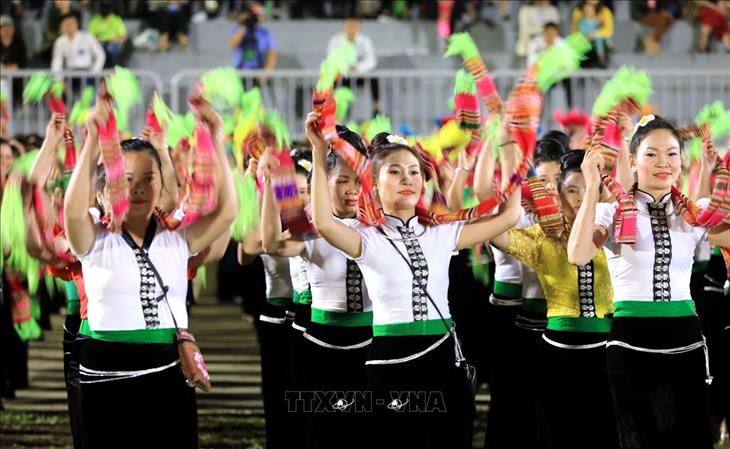 Nghệ thuật Xòe Thái (UNESCO ghi danh năm 2021)