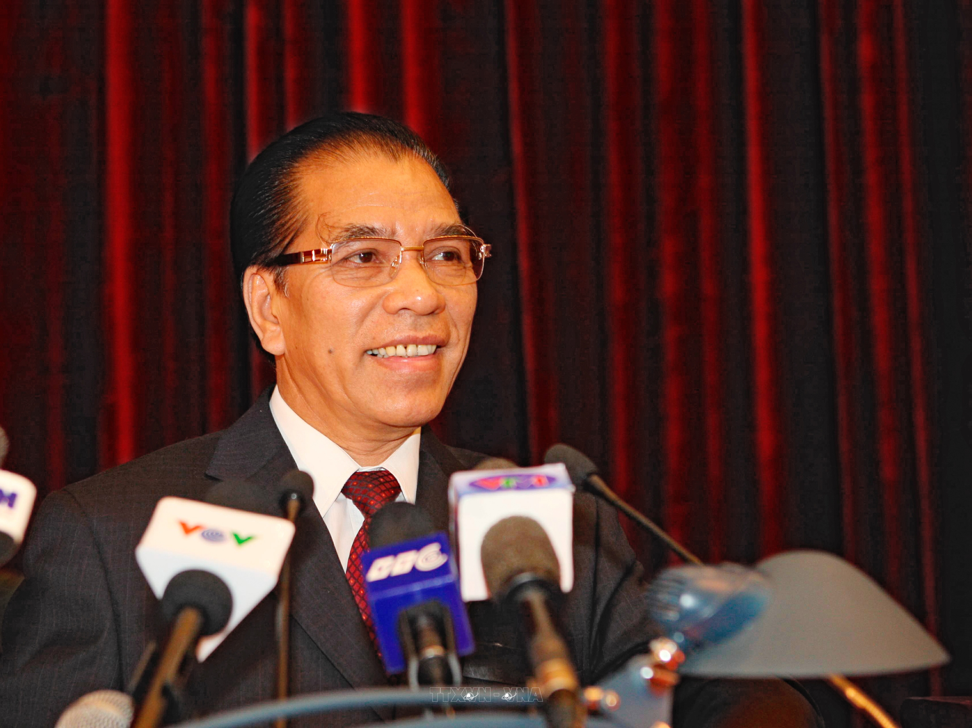 Chủ tịch Quốc hội Nông Đức Mạnh (9/1992 - 6/2001)