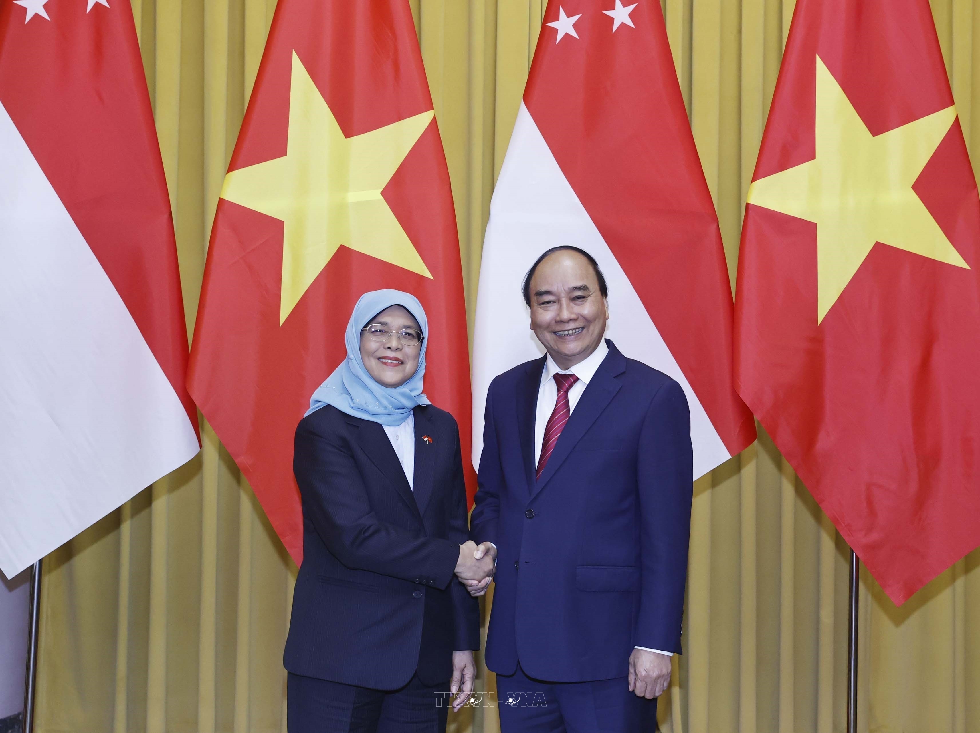 Tổng thống Singapore Halimah Yacob thăm cấp Nhà nước tới Việt Nam (16-20/10/2022)
