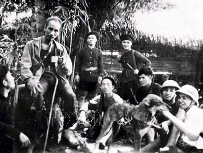Cảnh vệ Công an nhân dân