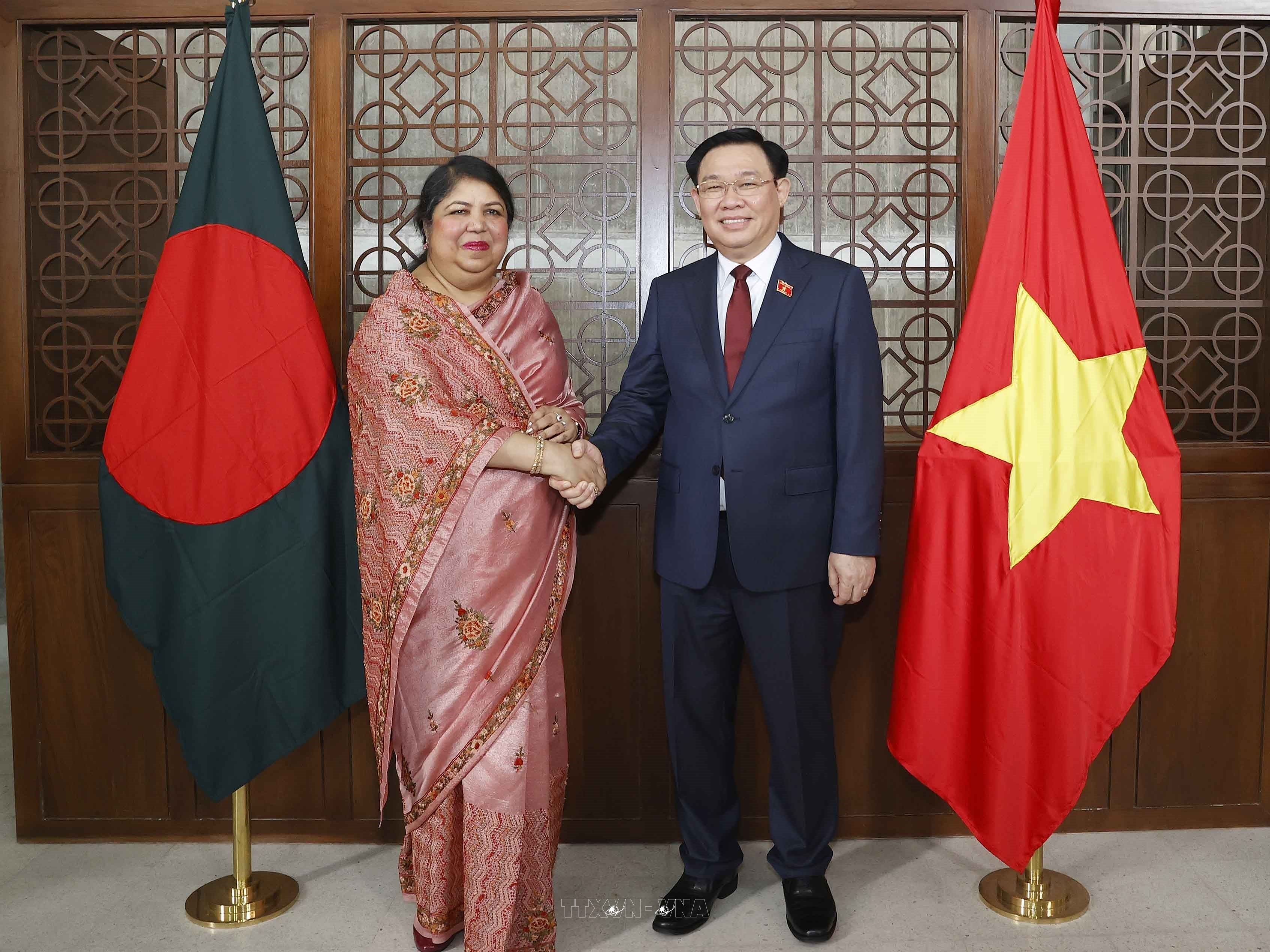 Chủ tịch Quốc hội Vương Đình Huệ thăm chính thức Bangladesh (21-23/9/2023)