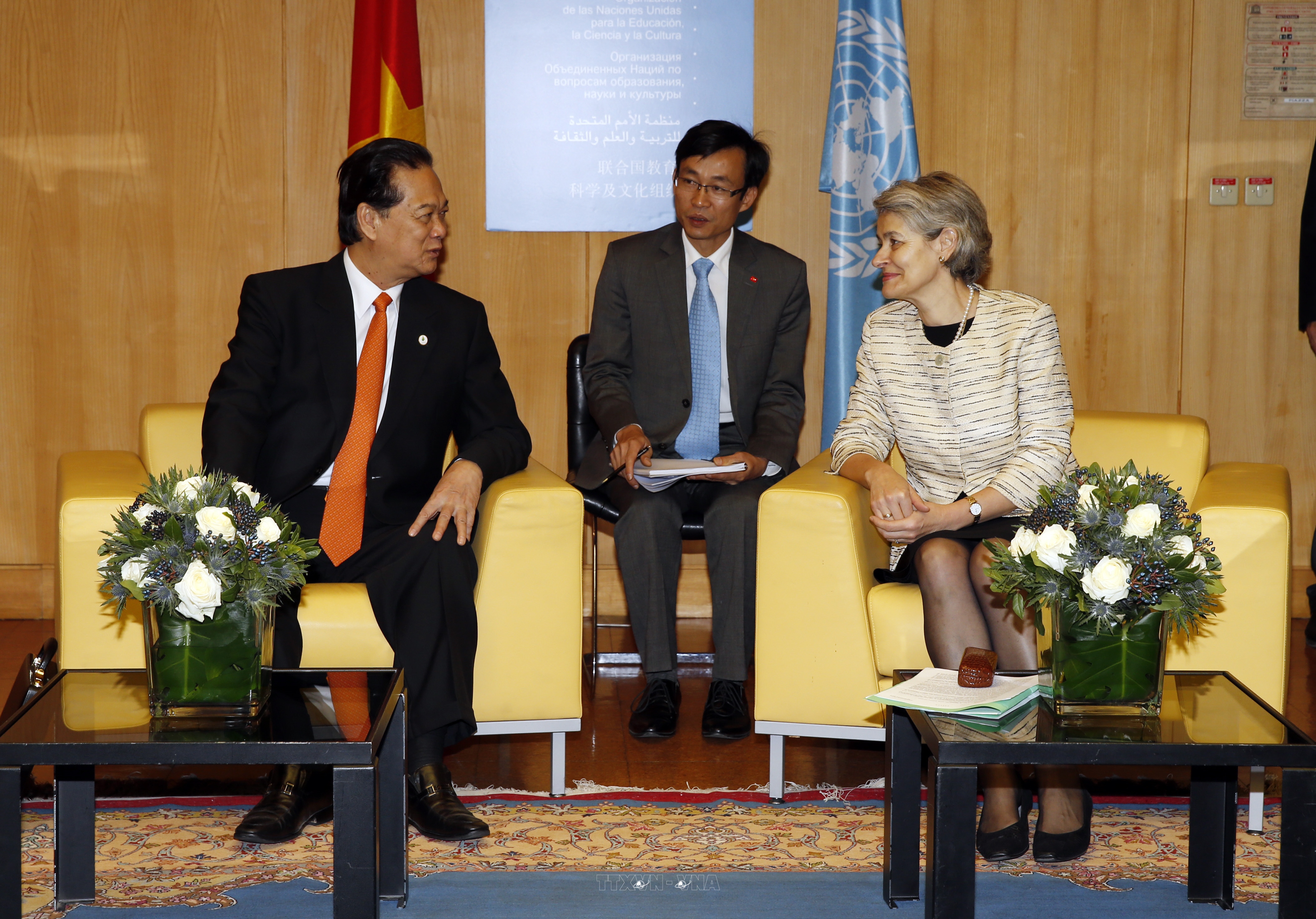 Thủ tướng Nguyễn Tấn Dũng thăm trụ sở UNESCO (1/12/2015)