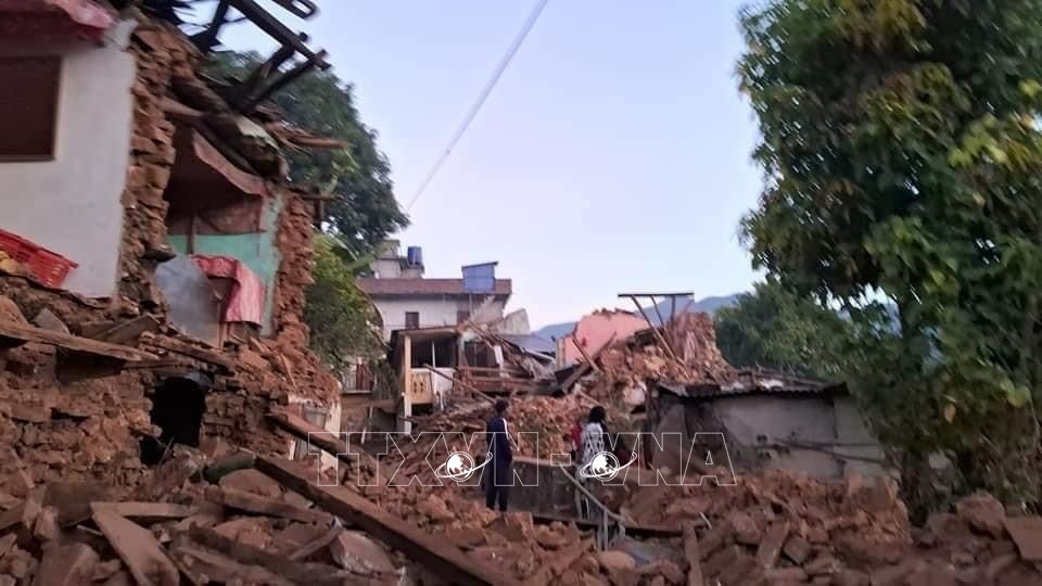Động đất tại Nepal khiến 157 người thiệt mạng và hơn 250 người bị thương