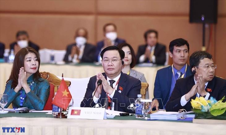 Chủ tịch Quốc hội Vương Đình Huệ dự Đại hội đồng Liên nghị viện các nước ASEAN lần thứ 43 (AIPA-43) và thăm chính thức Campuchia (19-22/11/2022)