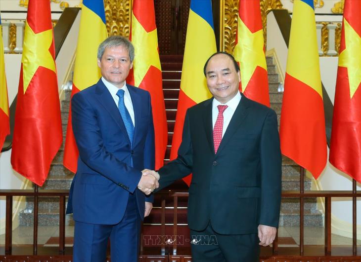 Thủ tướng Romania Dacian Ciolos thăm chính thức Việt Nam (11-14/7/2016)