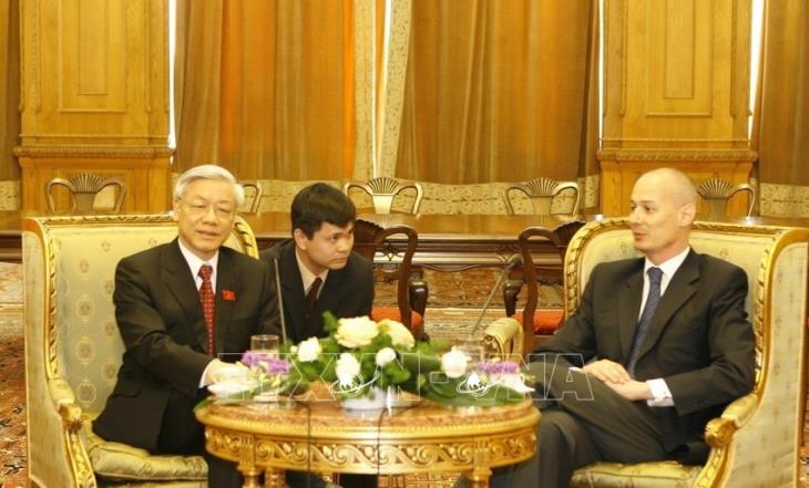 Chủ tịch Quốc hội Nguyễn Phú Trọng thăm hữu nghị chính thức Romania (18-20/6/2008)