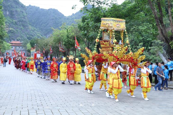 Khám phá những nét văn hóa đặc sắc lễ hội đầu Xuân ở Việt Nam