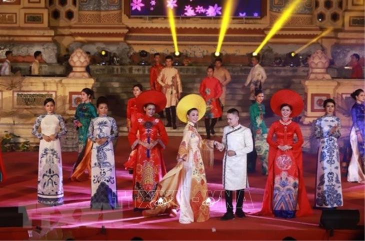 Áo dài Việt Nam, từ di sản văn hóa đến đời sống hiện đại