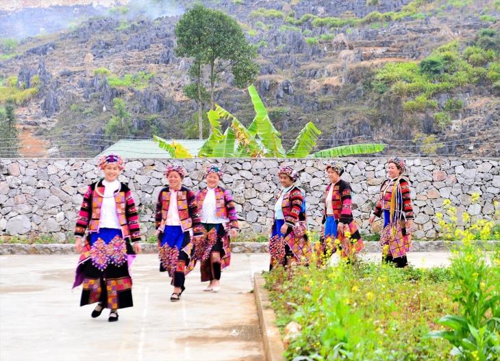Dân tộc Lô Lô