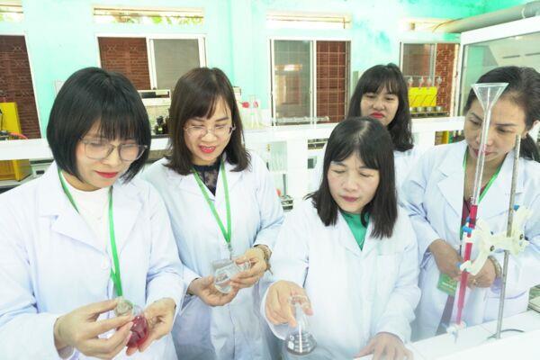 Giải thưởng Kovalevskaia - khẳng định tài năng phụ nữ Việt Nam