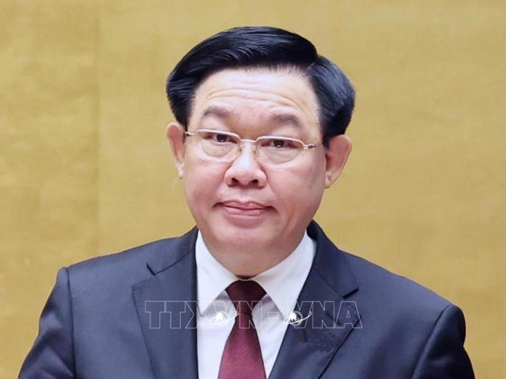 Ban Chấp hành Trung ương Đảng đồng ý để đồng chí Vương Đình Huệ thôi giữ các chức vụ