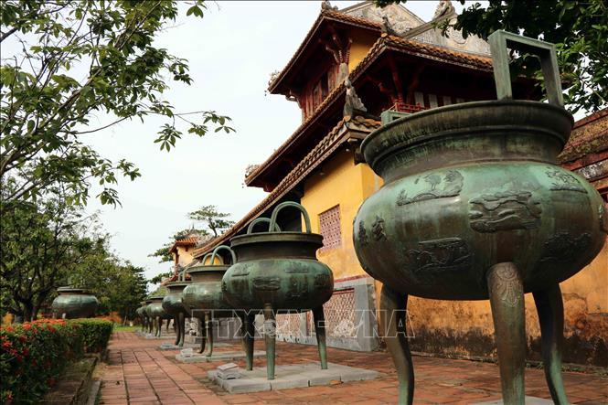Những bản đúc nổi trên chín đỉnh đồng ở Hoàng cung Huế (Di sản tư liệu khu vực châu Á-Thái Bình Dương năm 2024)