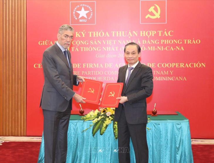 Tổng Bí thư Đảng Phong trào Cánh tả Thống nhất, Bộ trưởng Chính sách hội nhập khu vực CH Dominicana Miguel Mejia thăm và làm việc tại Việt Nam (18-26/2/2023)