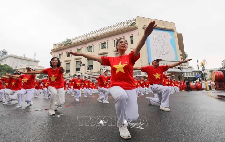 Người cao tuổi Việt Nam