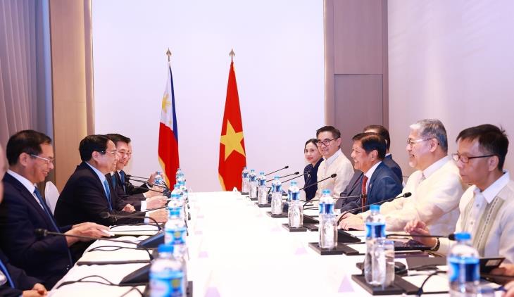 Thủ tướng Phạm Minh Chính hội kiến Tổng thống Philippines nhân dịp dự Hội nghị cấp cao ASEAN lần thứ 44, 45 tại Lào (8/10/2024)