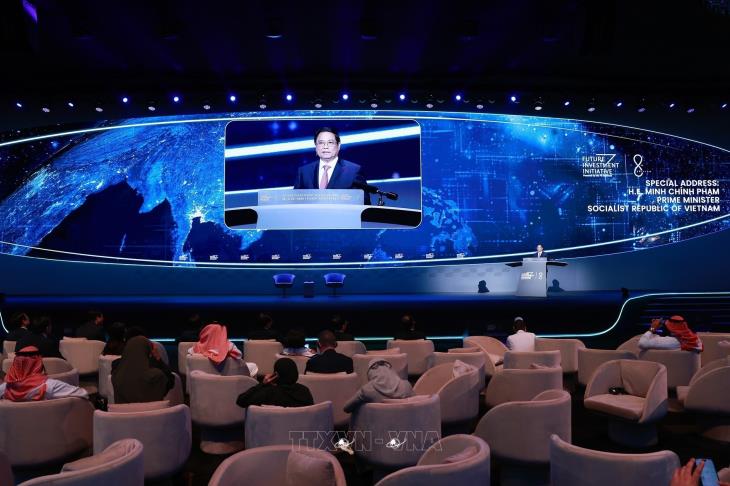 Thủ tướng Phạm Minh Chính dự Hội nghị Sáng kiến đầu tư tương lai lần thứ 8 và thăm làm việc Vương quốc Saudi Arabia