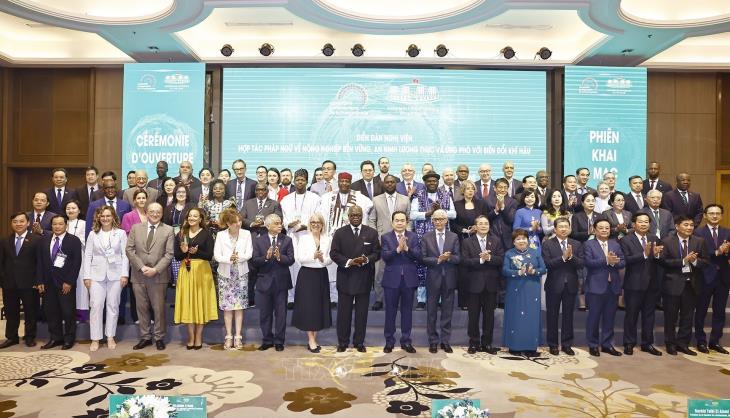 Diễn đàn Nghị viện hợp tác Pháp ngữ về nông nghiệp bền vững, an ninh lương thực và ứng phó với biến đổi khí hậu