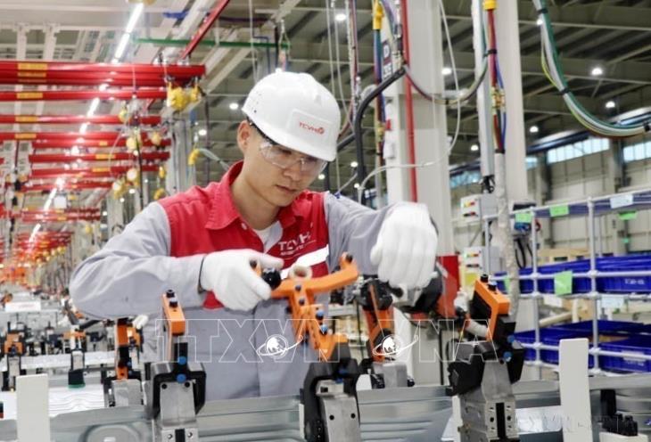 Công nhân Việt Nam