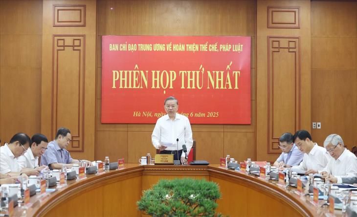 Nghị quyết số 66-NQ/TW về đổi mới công tác xây dựng và thi hành pháp luật đáp ứng yêu cầu phát triển đất nước trong kỷ nguyên mới