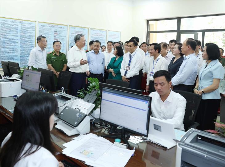 Ngày 1/7/2025, chính thức vận hành bộ máy chính quyền địa phương hai cấp tại 34 tỉnh, thành phố trong cả nước